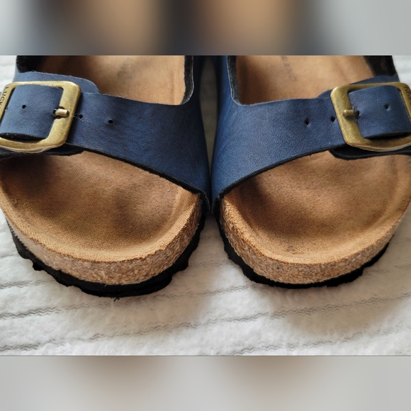 Boys Lucky Brand Toddler Blanc Foodbed Sandals Size 6 or 7 - Picture 7 of 9